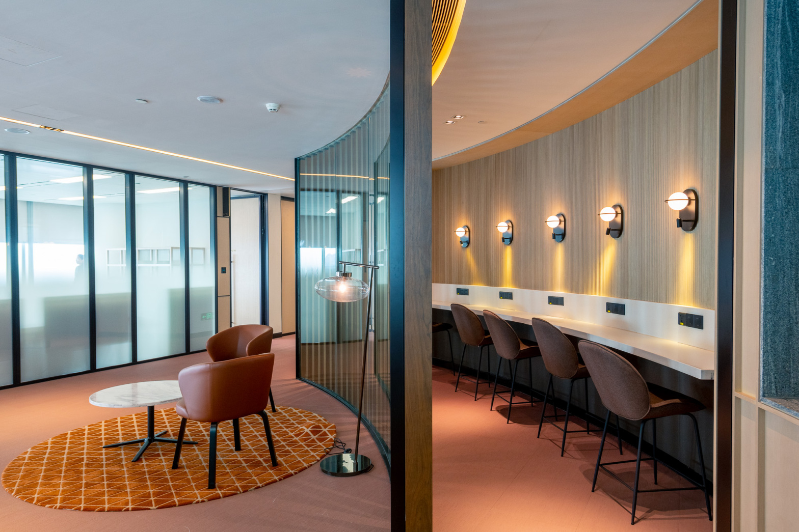 【广州目林联合办公环球都会空间】广州办公场地租赁_联合办公租赁