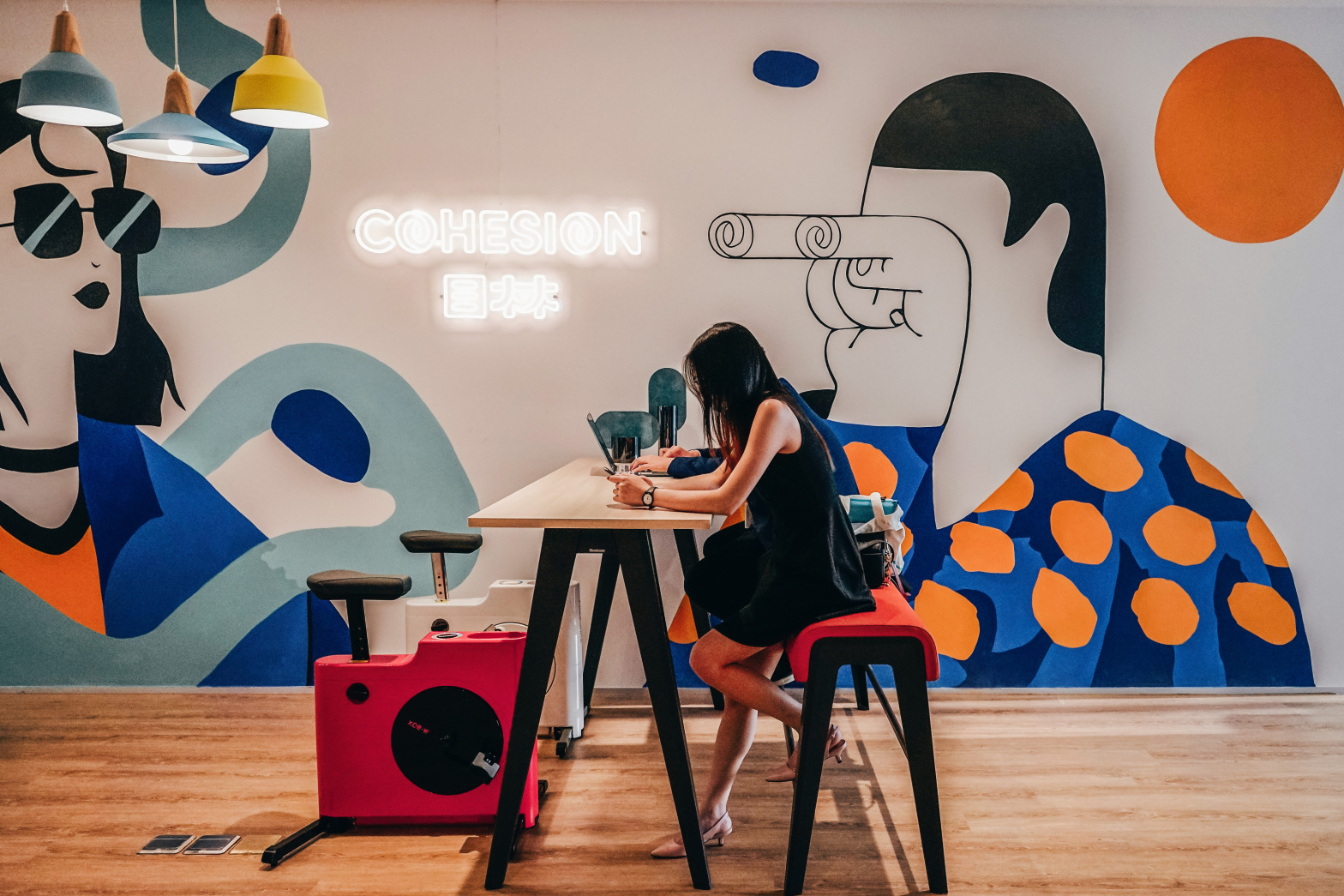 【广州目林联合办公广州环汇空间80人路演厅】广州办公场地租赁_联合办公租赁