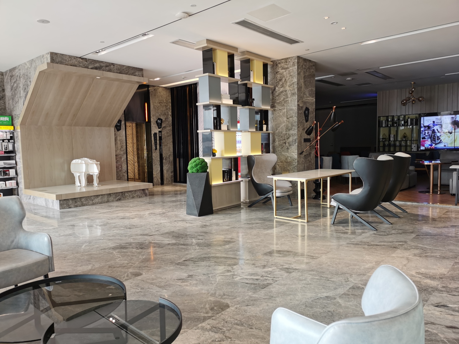 创富港（金悦大厦）6人办公室 创富港（金悦大厦） Guangzhou China|CPASS