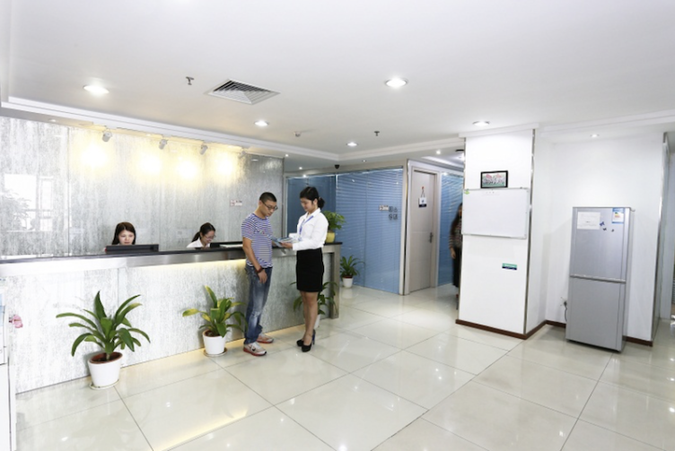 【创富港（永新汇中心(5、6楼)7人办公室】深圳办公场地租赁_联合办公租赁