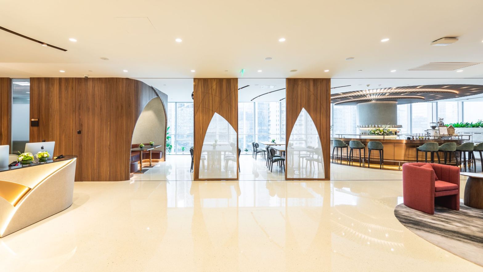 【德事商务中心（太古汇）15人会议室（07A）】广州办公场地租赁_联合办公租赁