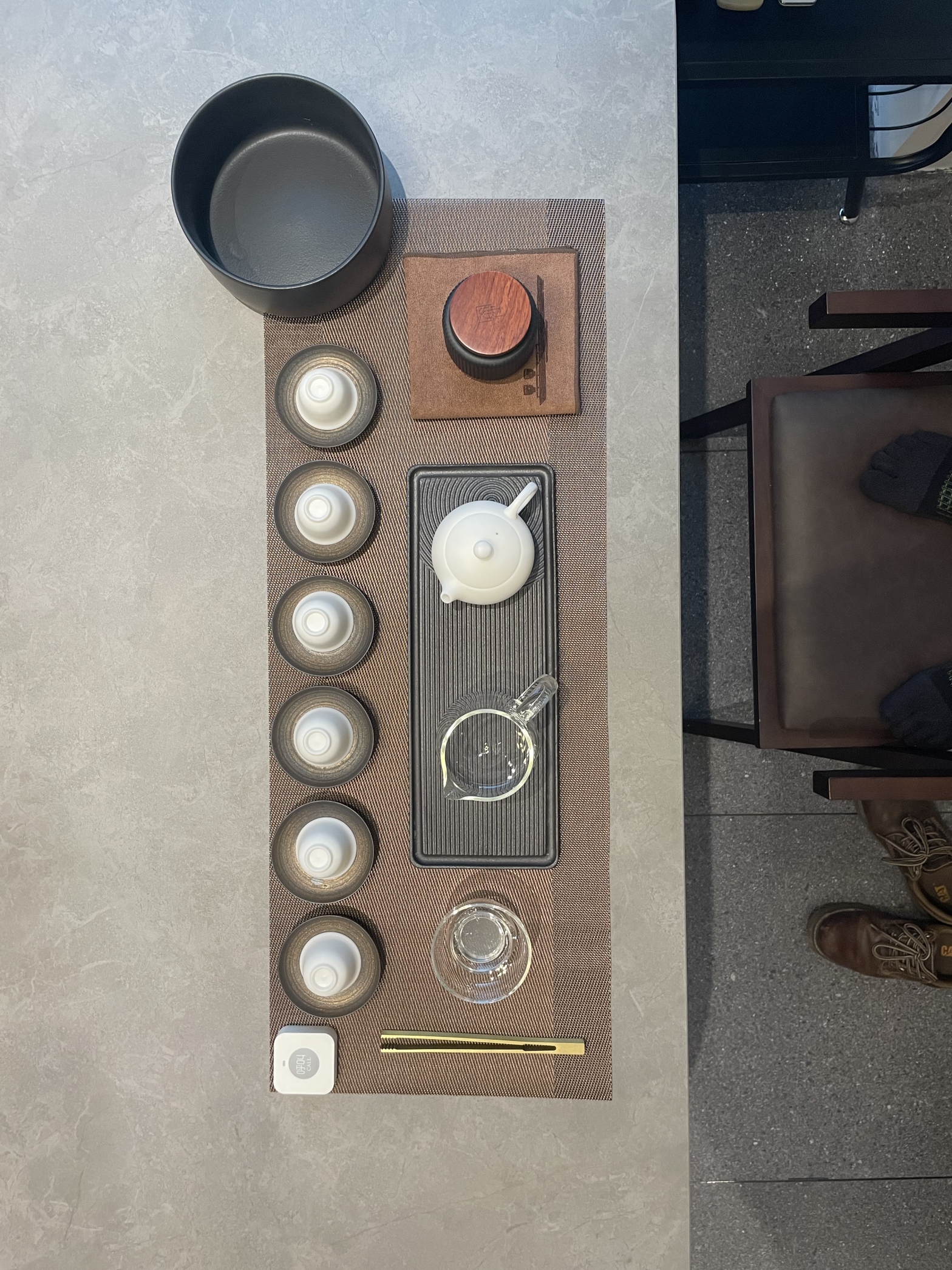 【高岸茶室（富力盈丰店）】广州办公场地租赁_联合办公租赁