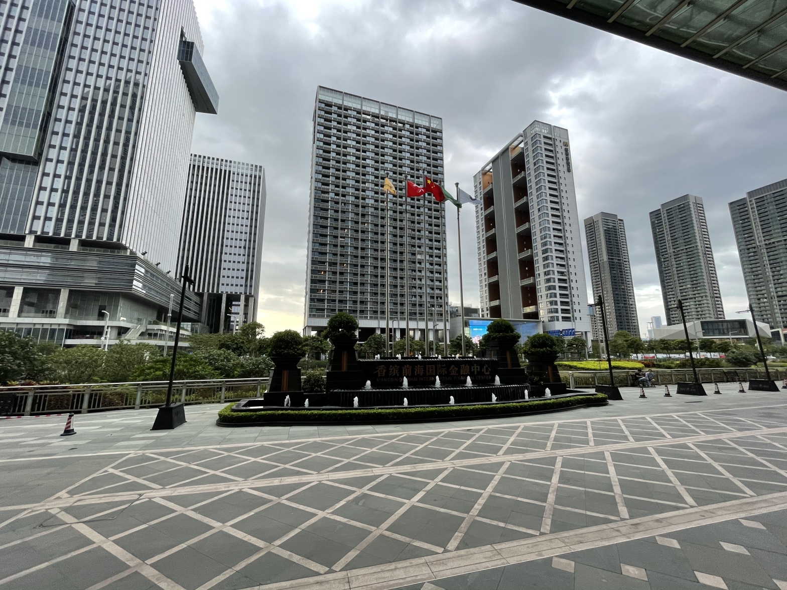 【创富港（前海香缤大厦）】深圳办公场地租赁_联合办公租赁