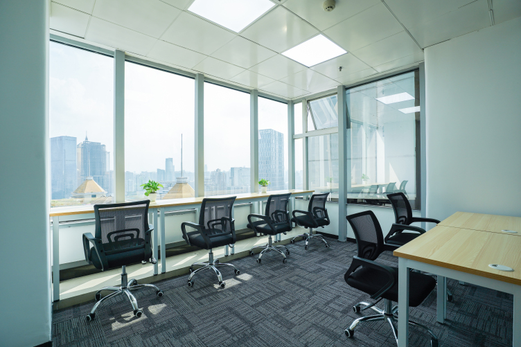 【七客联创（中信）国际社区时租工位】广州办公场地租赁_联合办公租赁