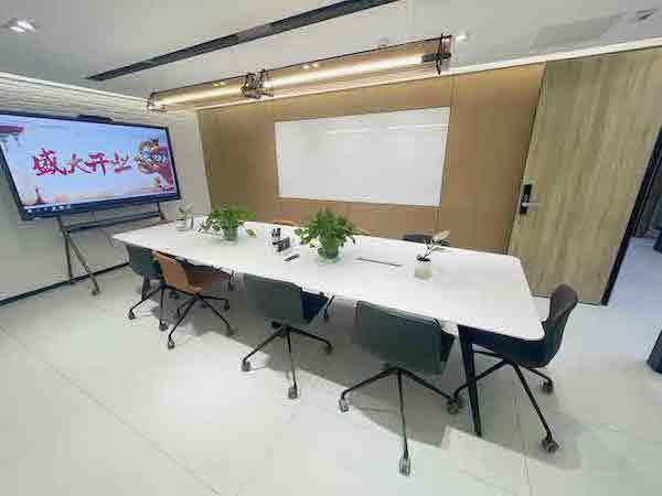 【创富港（壹海国际中心）】深圳办公场地租赁_联合办公租赁