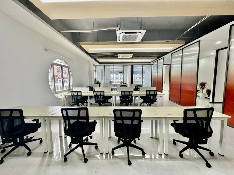国创赤兔Newwork-天河粤安园区 日租个人工位