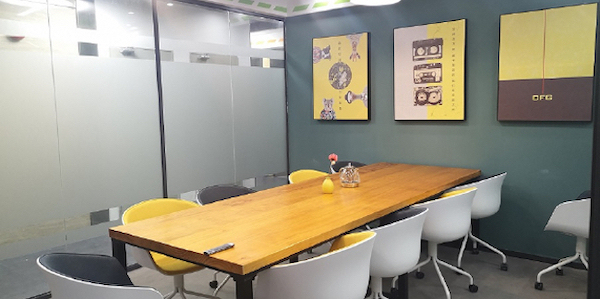 创富港（富基帕克大厦(5楼)  10人会议室