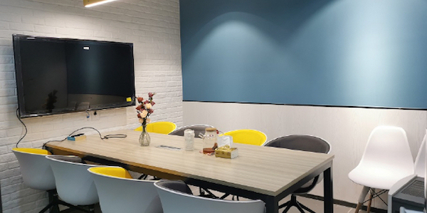 创富港（天祥大厦B座(9B1)  10人会议室