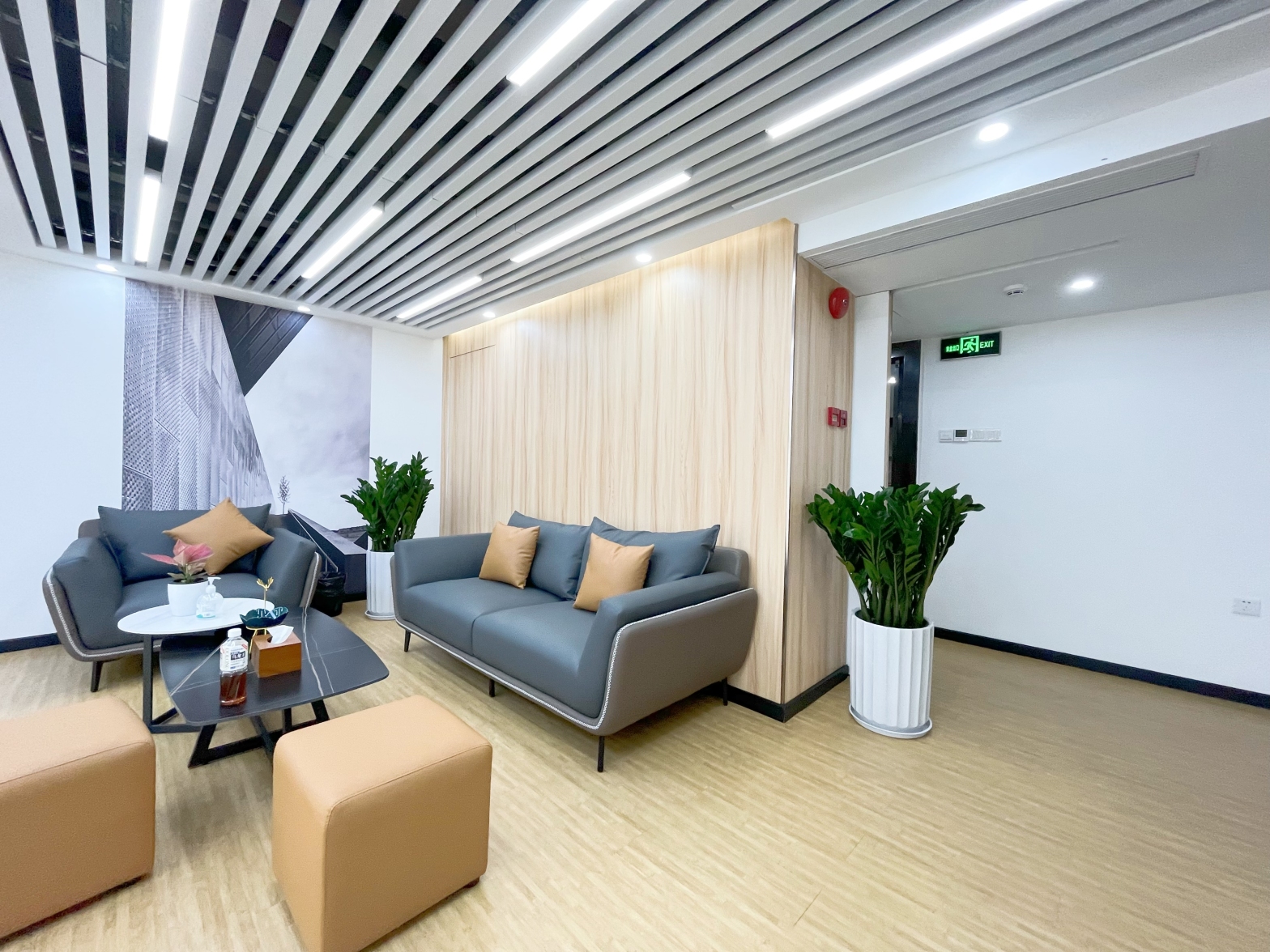 【Newspace(光大店)】广州办公场地租赁_联合办公租赁