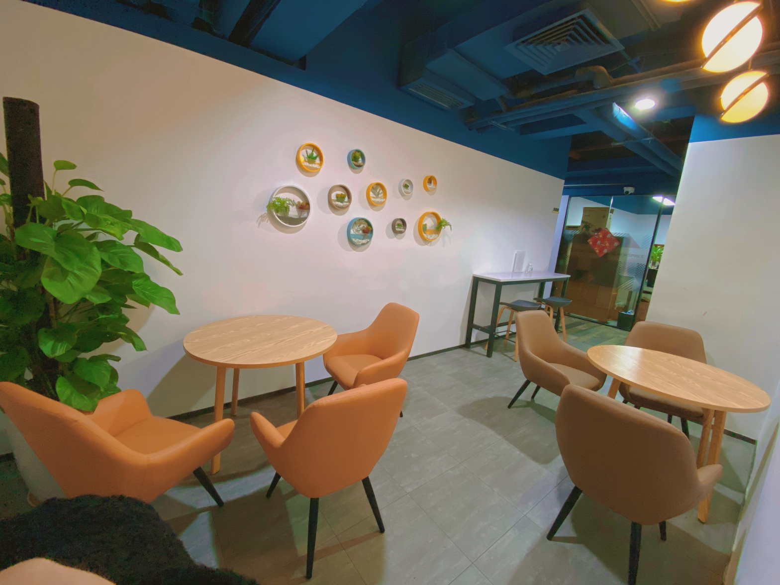 【Newspace(越秀店）7人间办公室】广州办公场地租赁_联合办公租赁