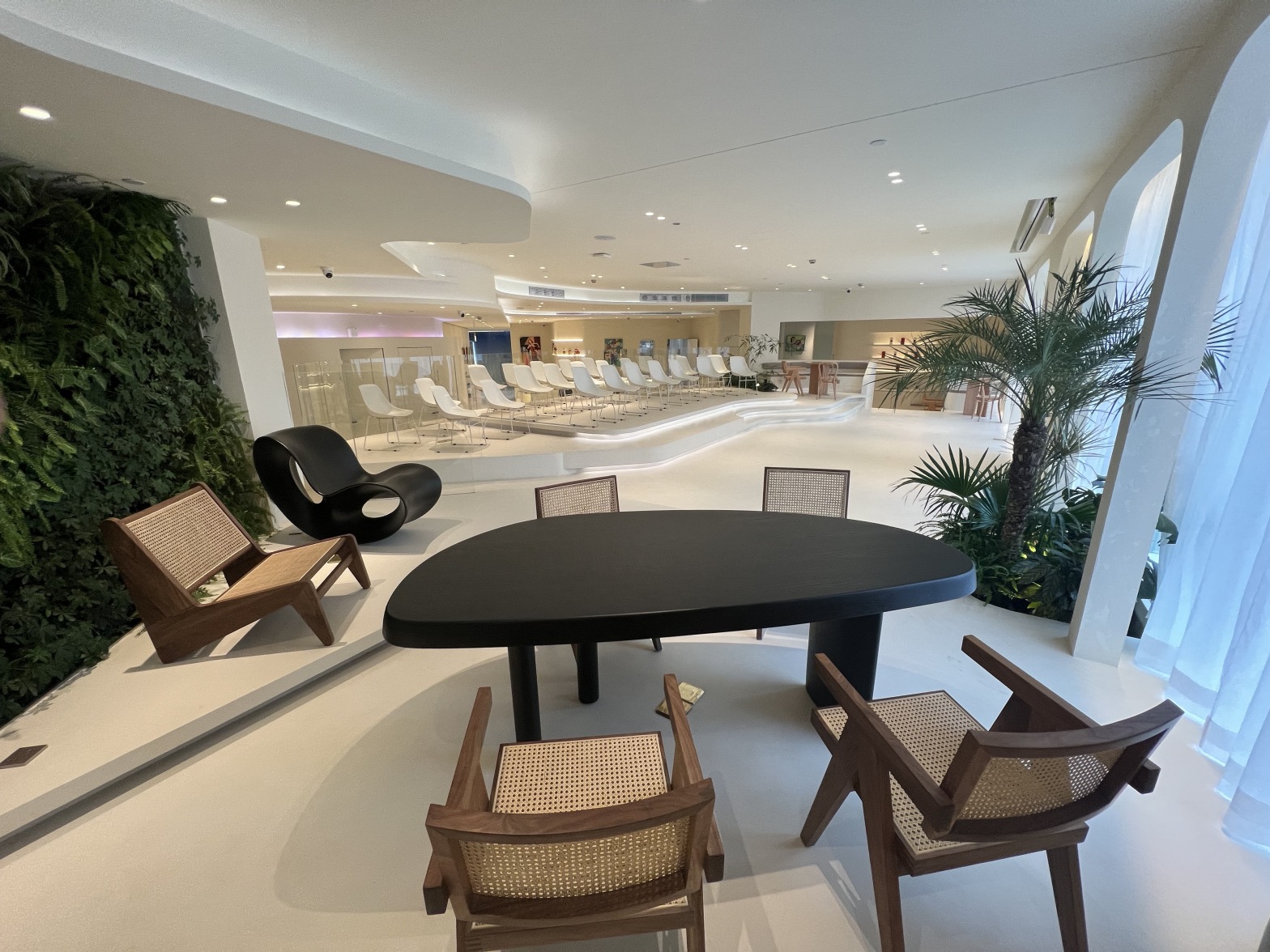 淌岛 50人多功能场地 静和岛 世纪公园店 Shanghai China|CPASS