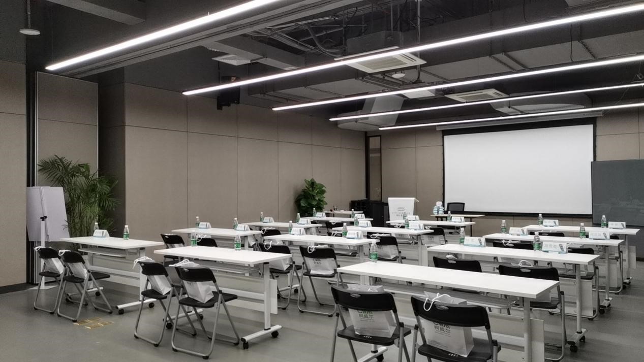【梦想加办公空间（杭州东站西迪港）】杭州办公场地租赁_联合办公租赁