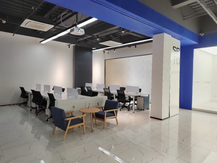 乐天智谷（3+1）25人办公室B1028