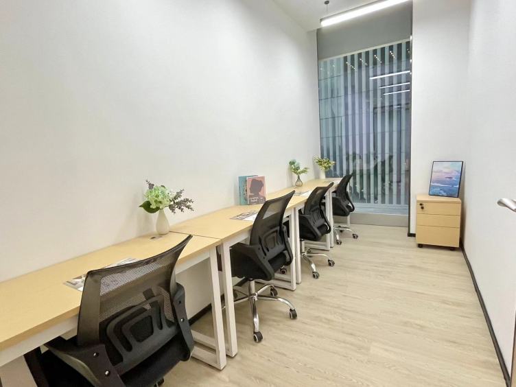 创富港（广州银行大厦）4人办公室