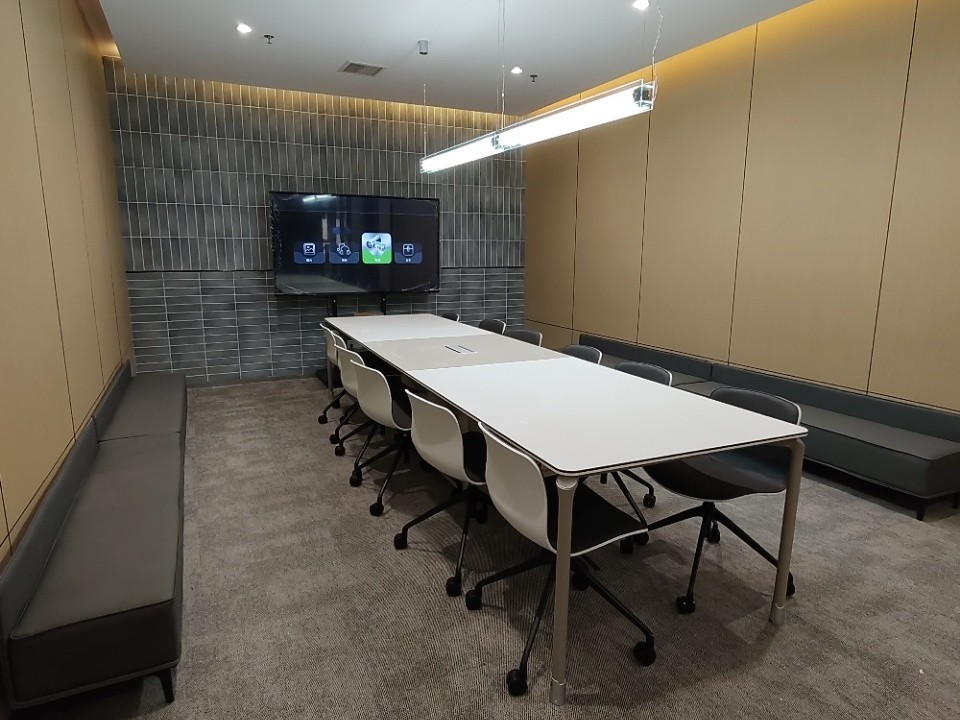 【创富港（龙岗金利商业广场）】深圳办公场地租赁_联合办公租赁