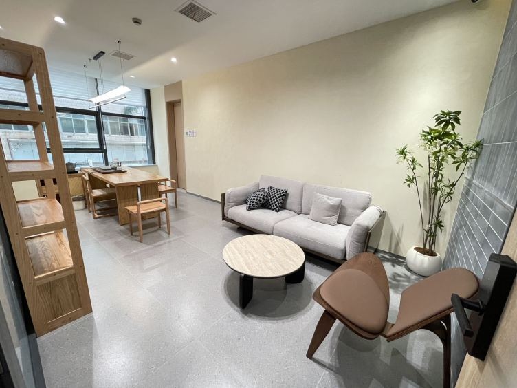 创富港（龙岗金利商业广场）茶室3（可容纳10人）