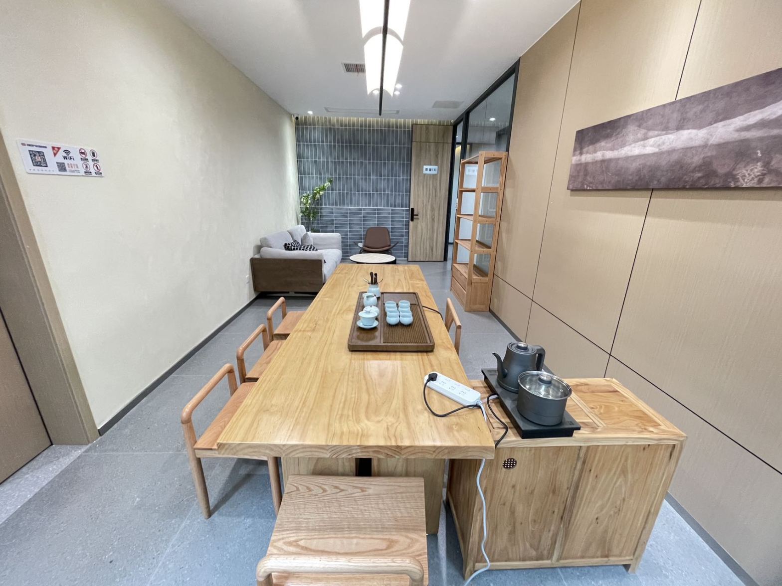 创富港（龙岗金利商业广场）茶室3（可容纳10人） 创富港（龙岗金利商业广场） Shenzhen China|CPASS