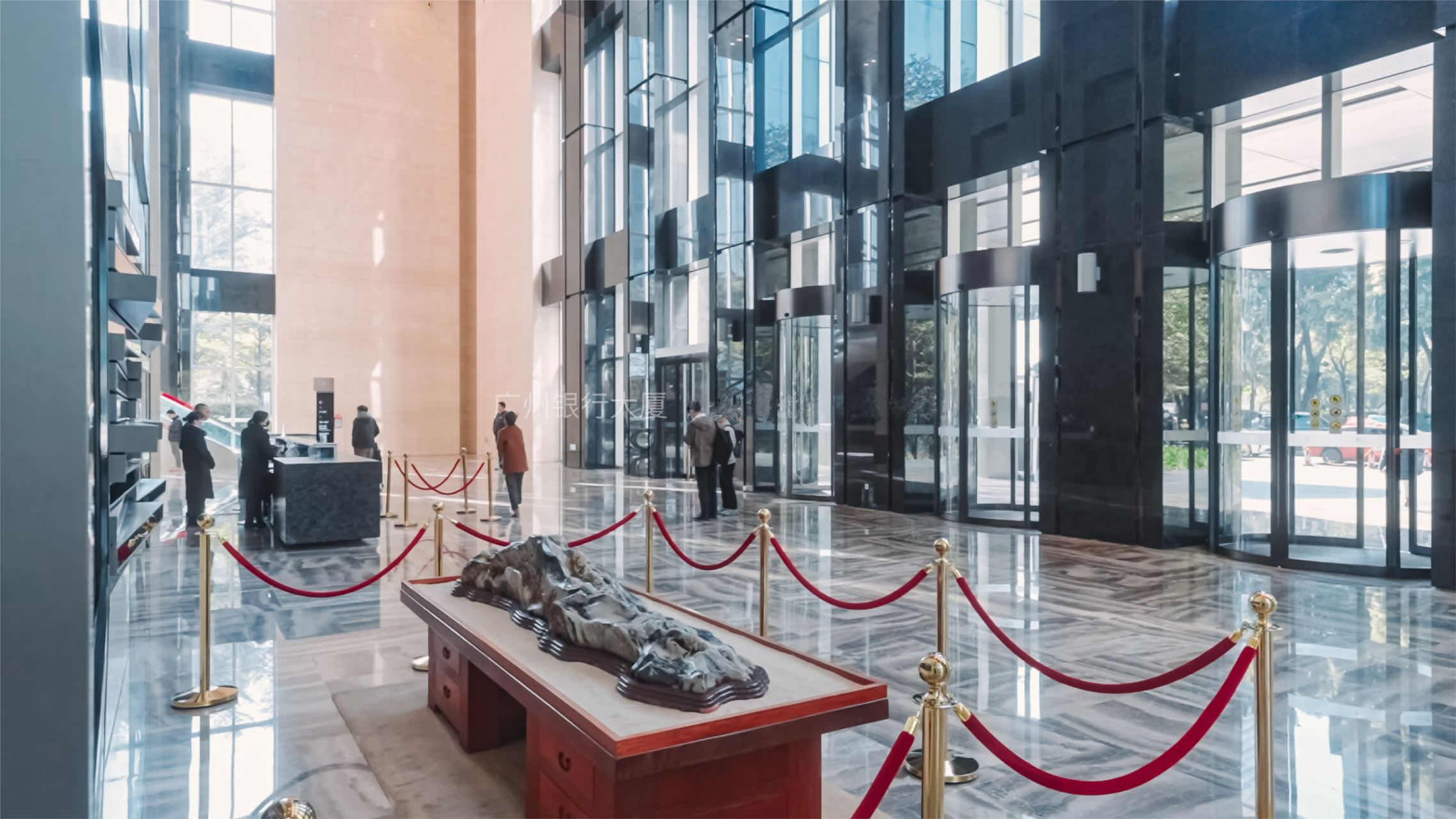 【创富港广州银行大厦1+1套间】广州办公场地租赁_联合办公租赁