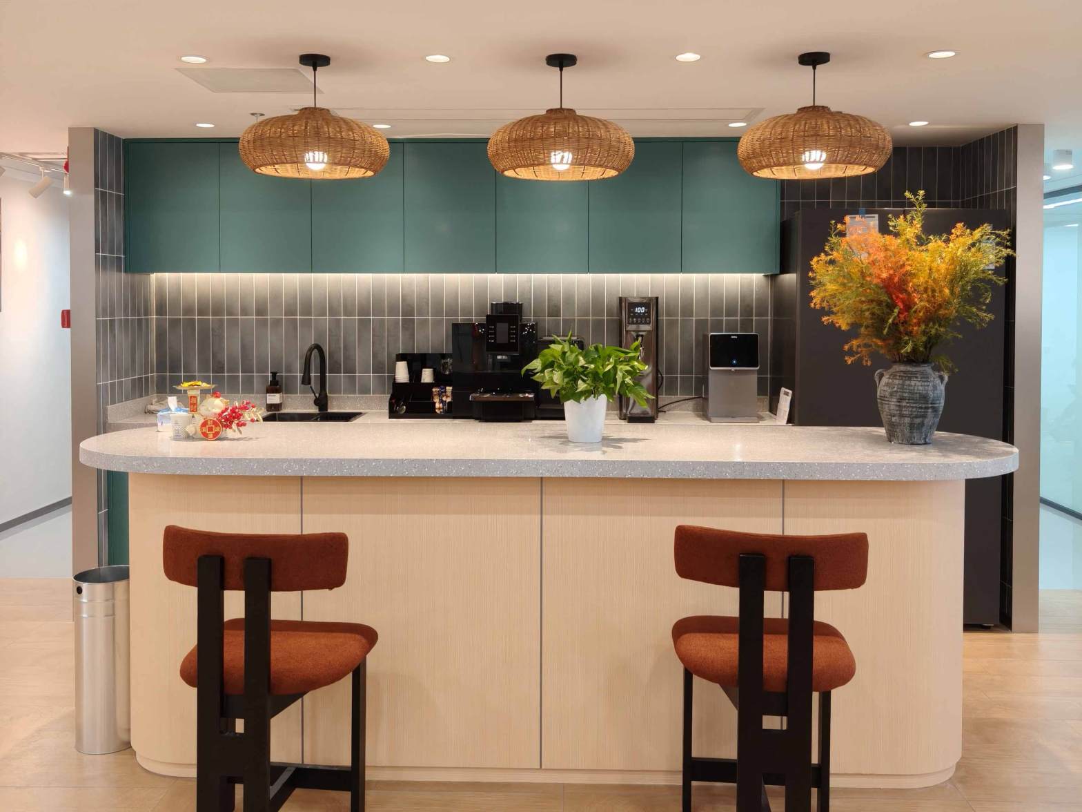 【创富港（南山金融科技大厦） 创富港（南山金融科技大厦）】Shenzhen China办公场地租赁_联合办公租赁